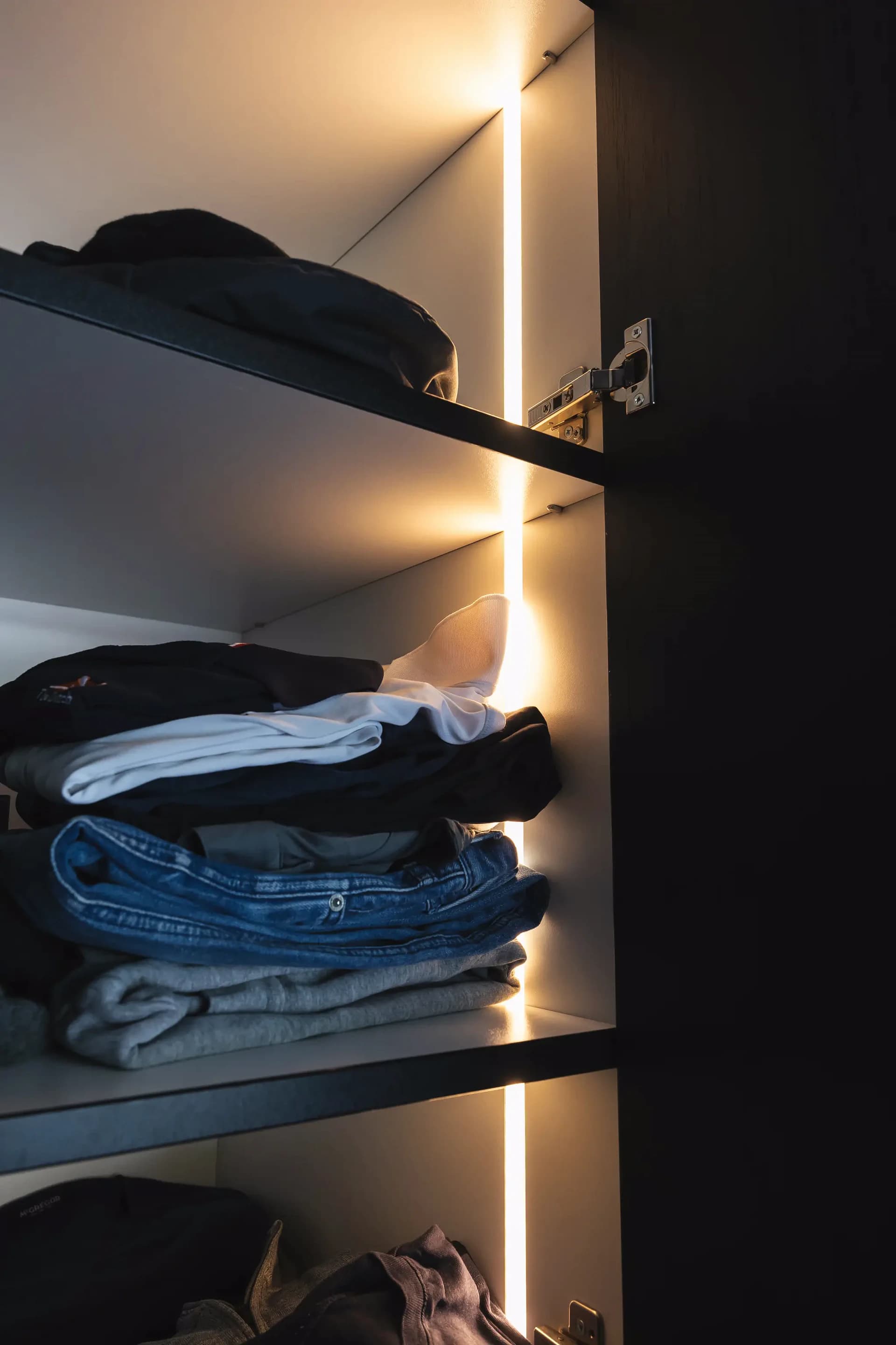 Hoekkledingkast op maat