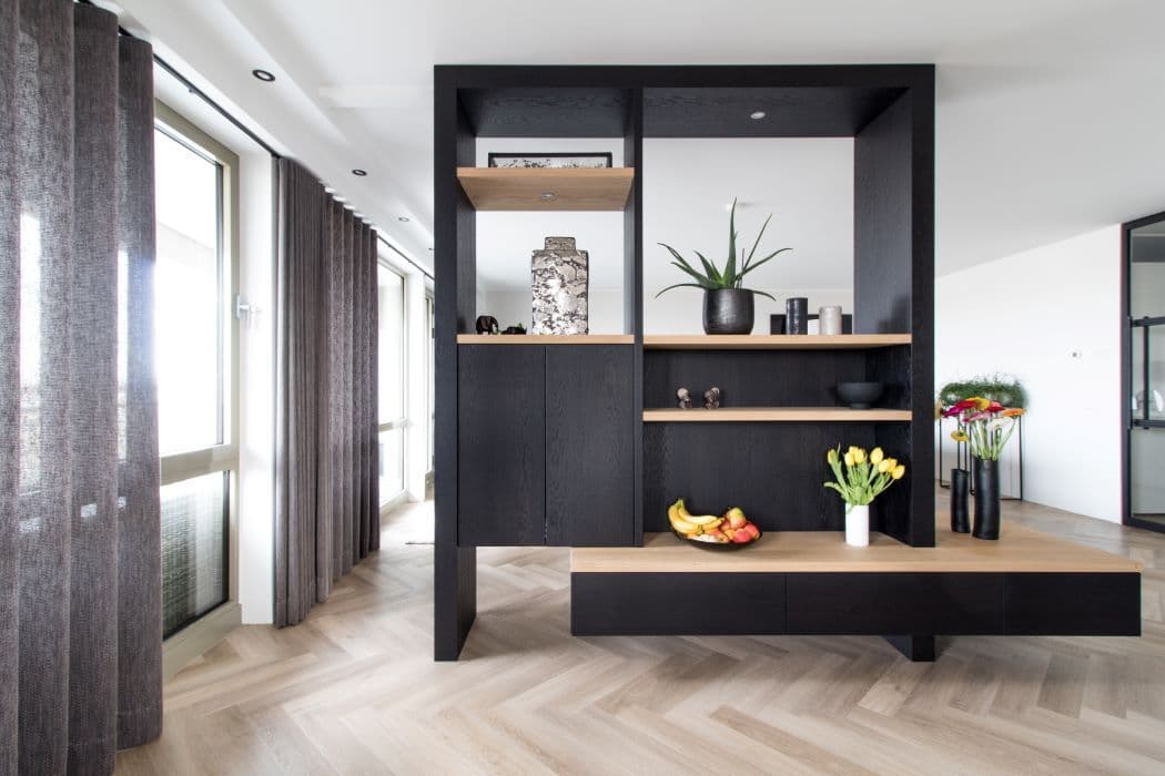 #Roomdivider #eiken zwart en naturel