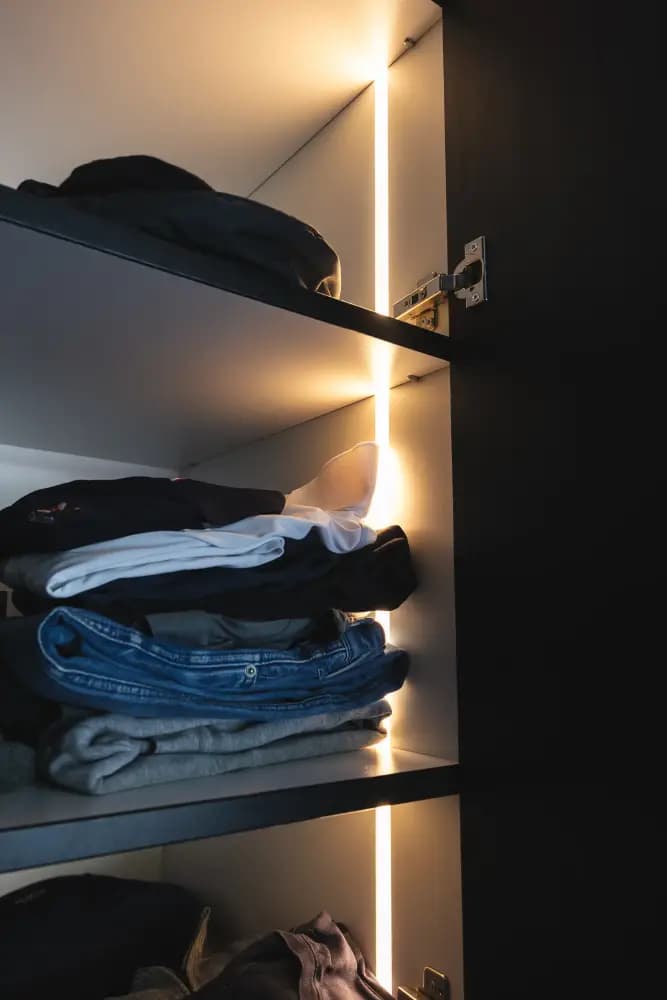 Hoekkledingkast op maat