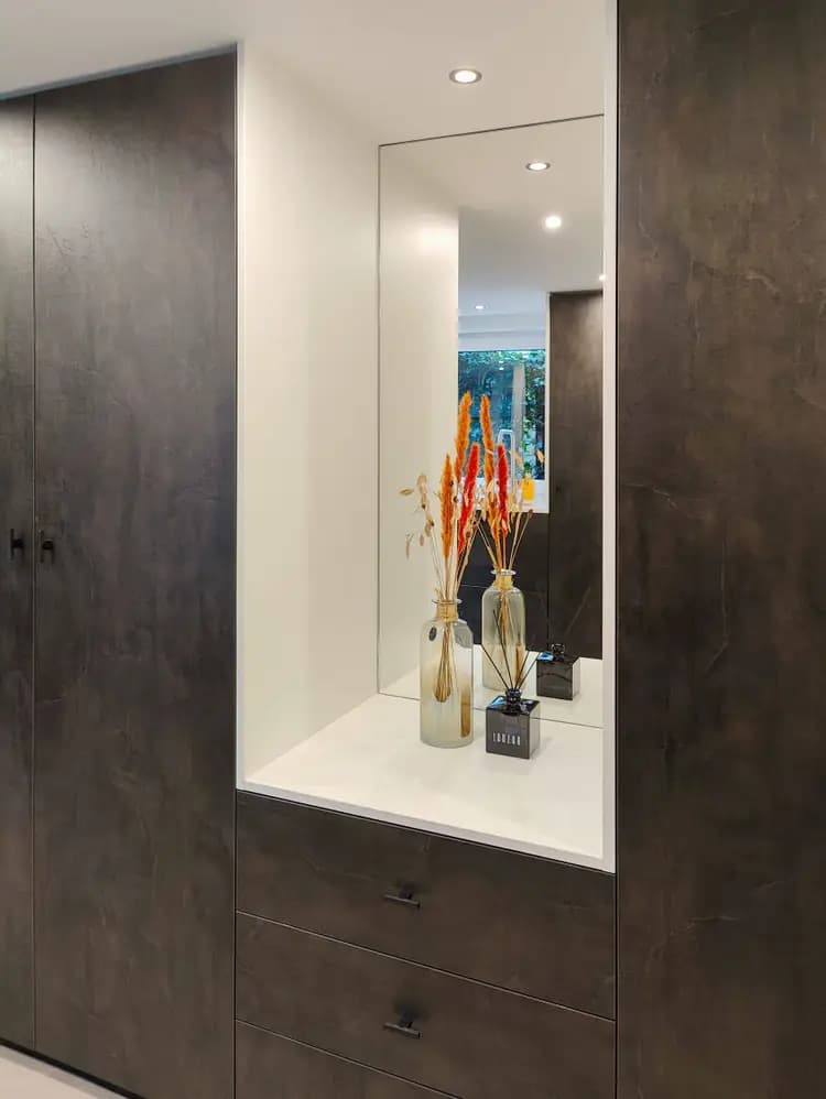 #nis #spiegel #bijkeukenkast