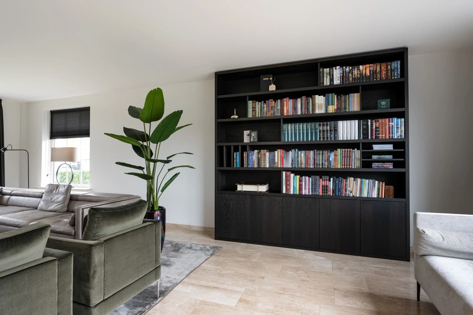 Boekenkast op maat laten maken