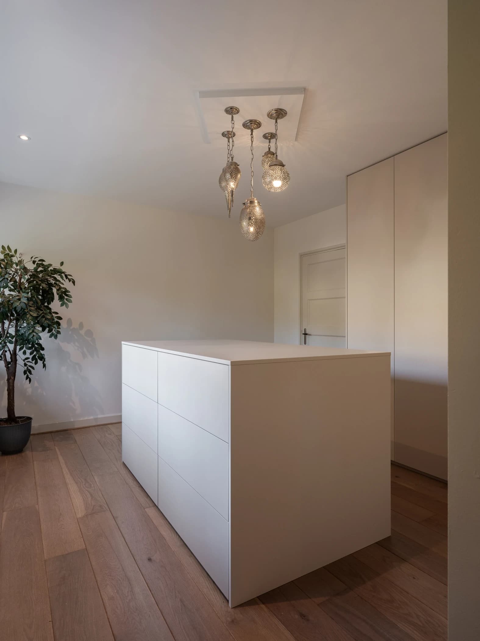 Kledingkast met luxe uitstraling