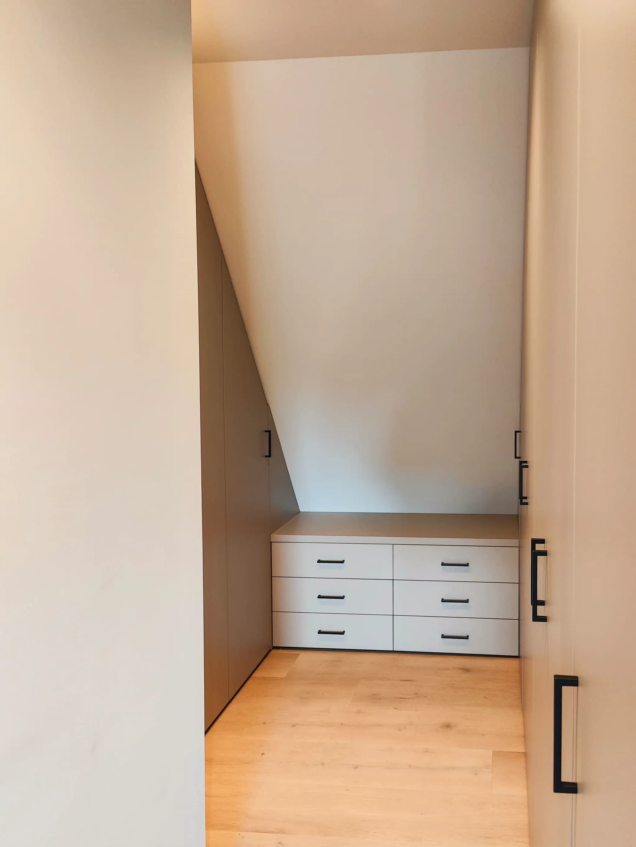 Inloopkast met lades