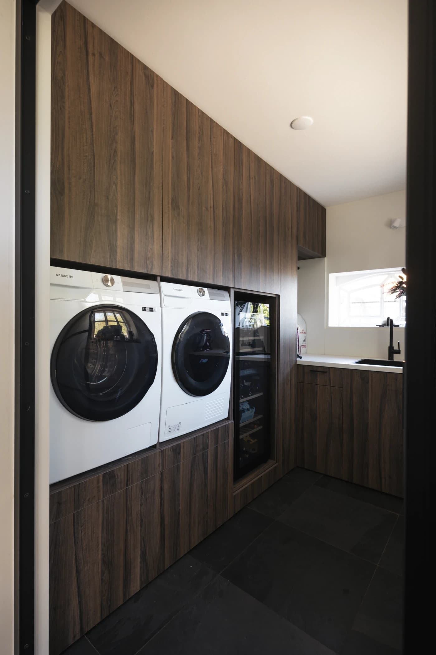 Wasmachine in kast
