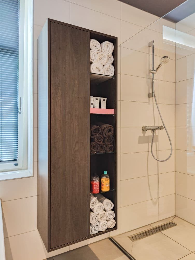 #zwevend #vakken badkamer
