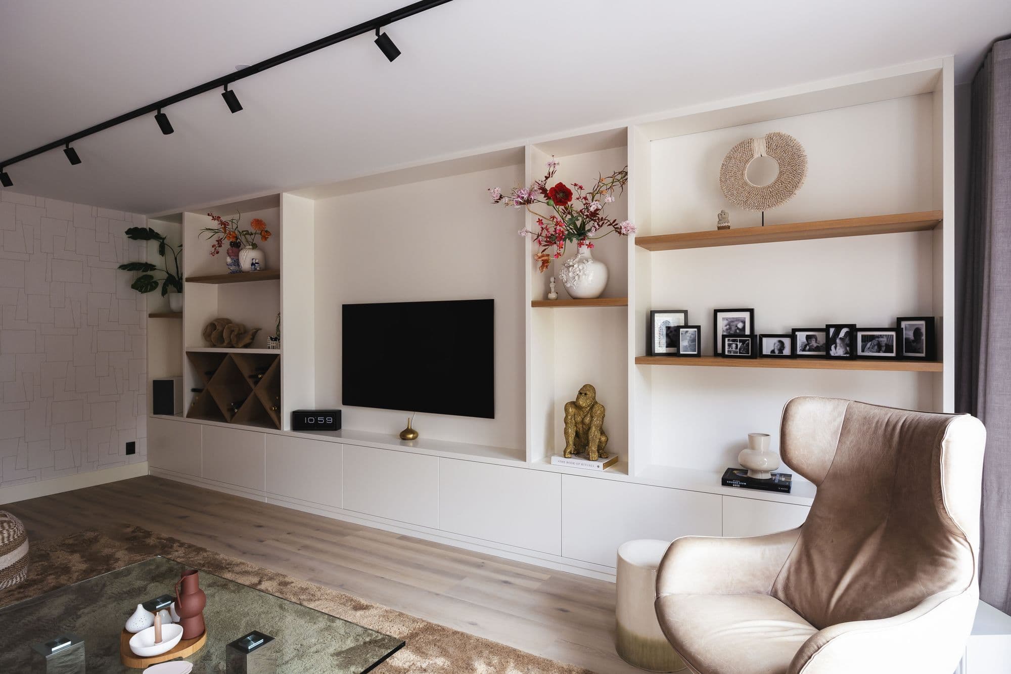 Wandkast met tv