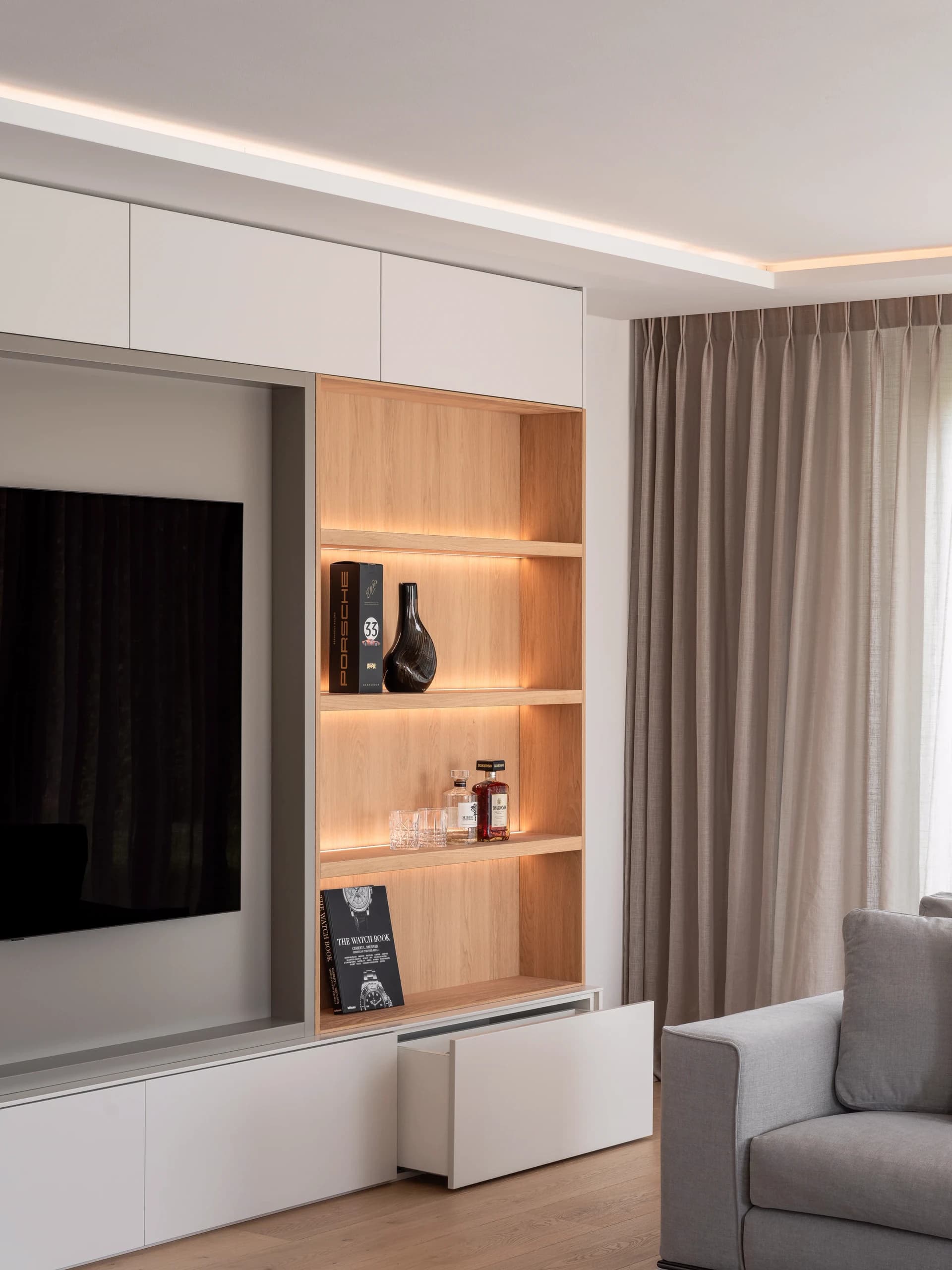 Modern wandmeubel met lades