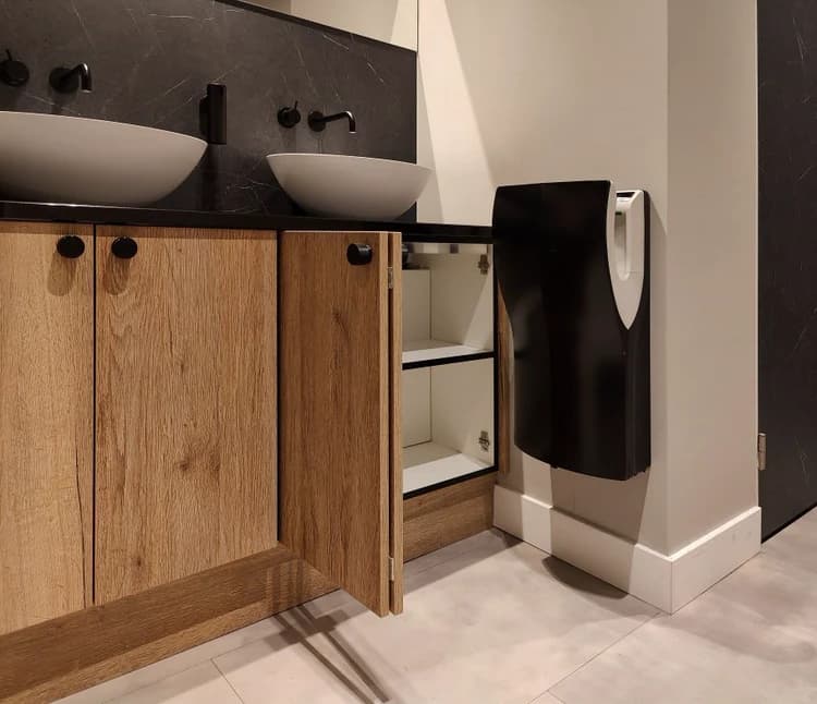 #Showroom #Barneveld #vouwdeur #badkamermeubel