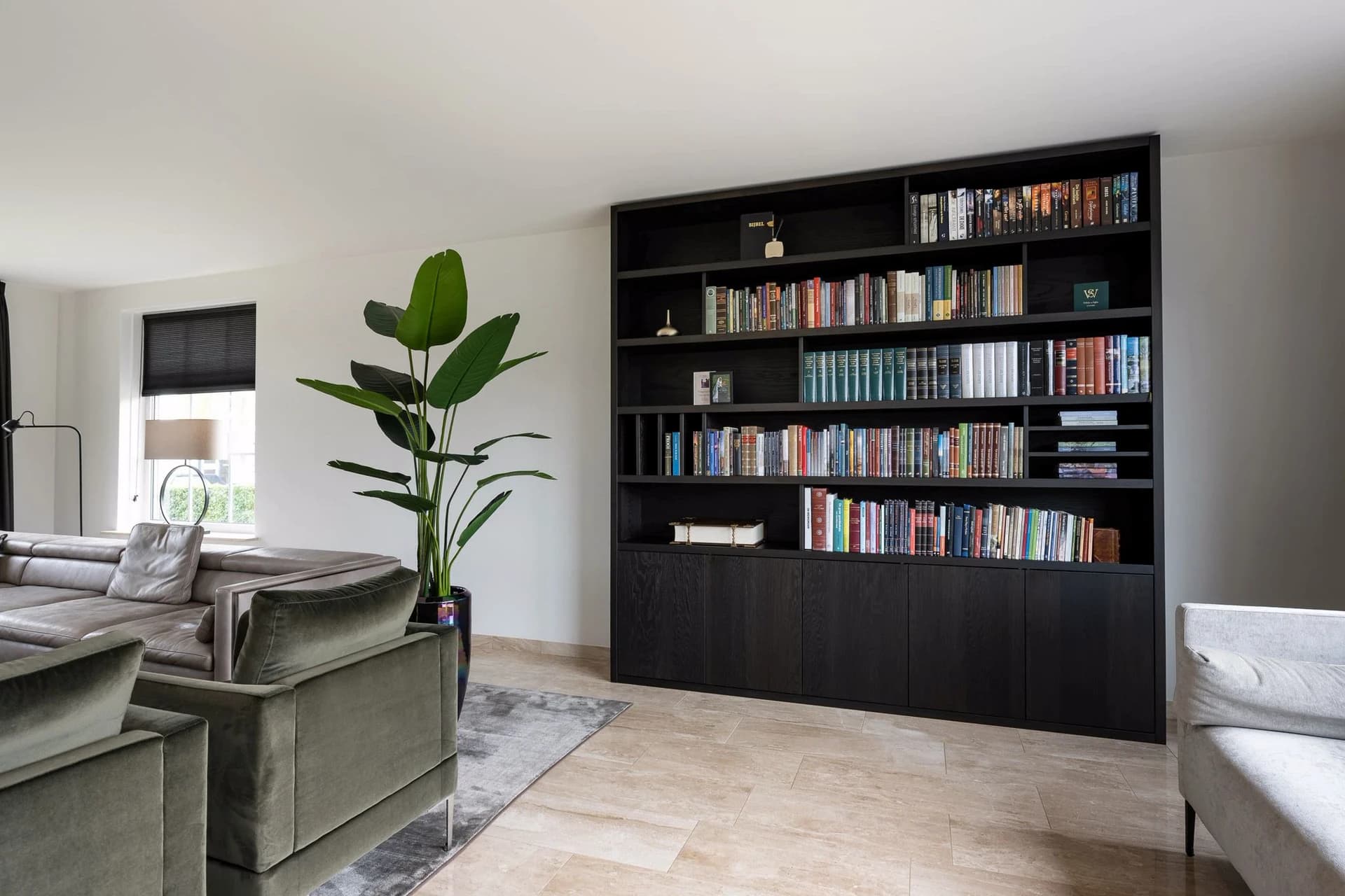 Boekenkast op maat laten maken