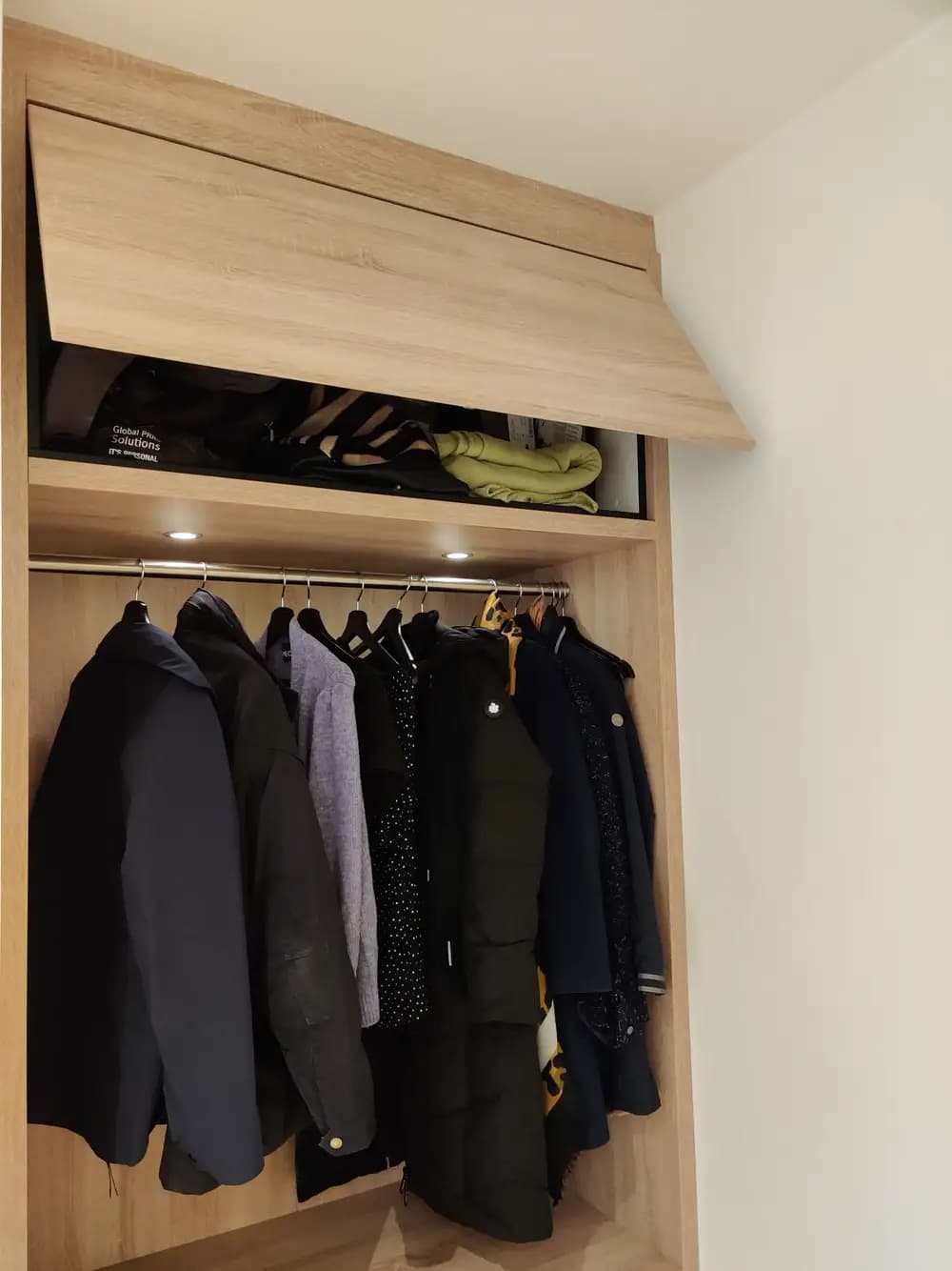 kast op maat voor jassen en schoenen - entreekast