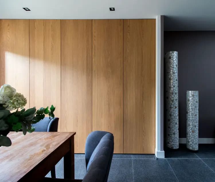 Eiken fineer deuren, wandkast, inbouwkast