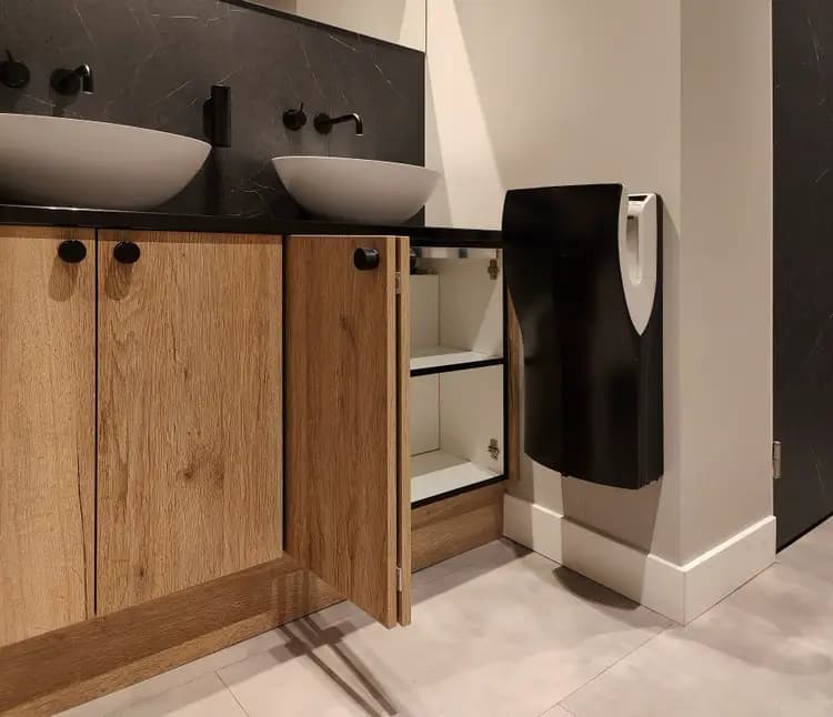 #Showroom #Barneveld #vouwdeur #badkamermeubel