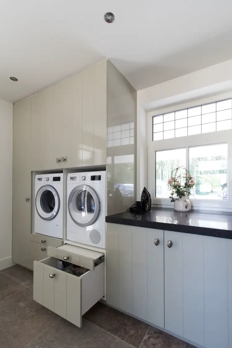 #wasmachine #bijkeuken spuitwerk met groefjes landelijk