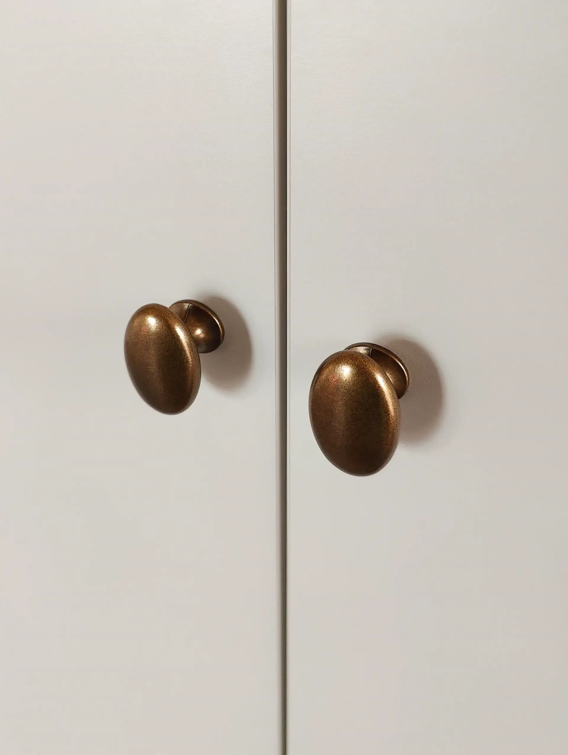 Bronzen handgrepen kast