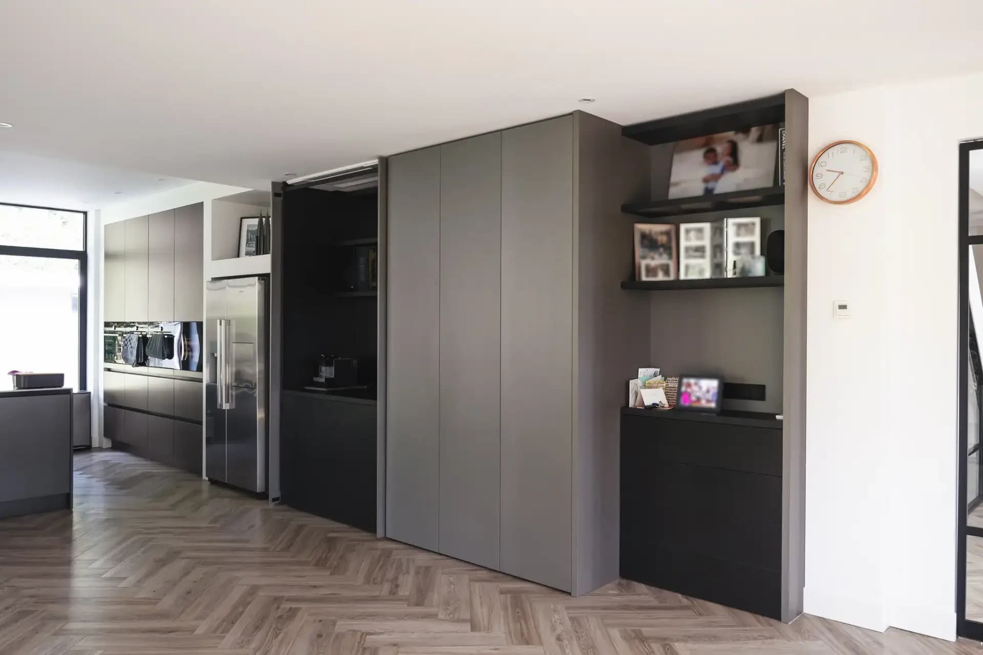 Luxe wandkast in woonkamer