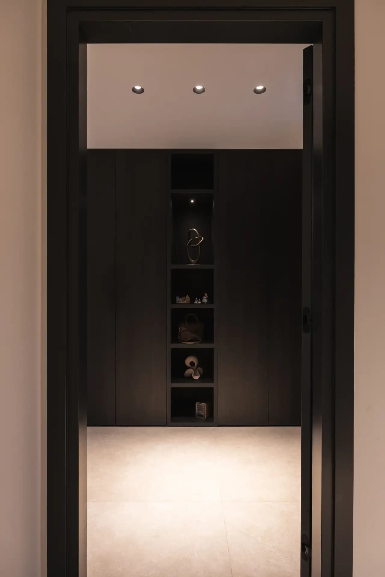 Roomdivider kledingkast met open vak