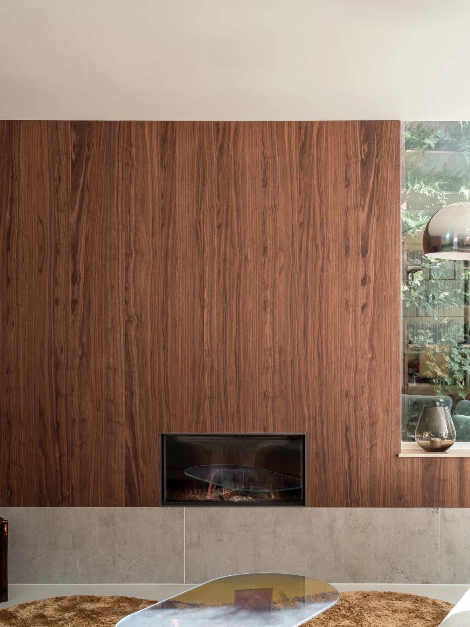 Noten fineer wandmeubel met haard