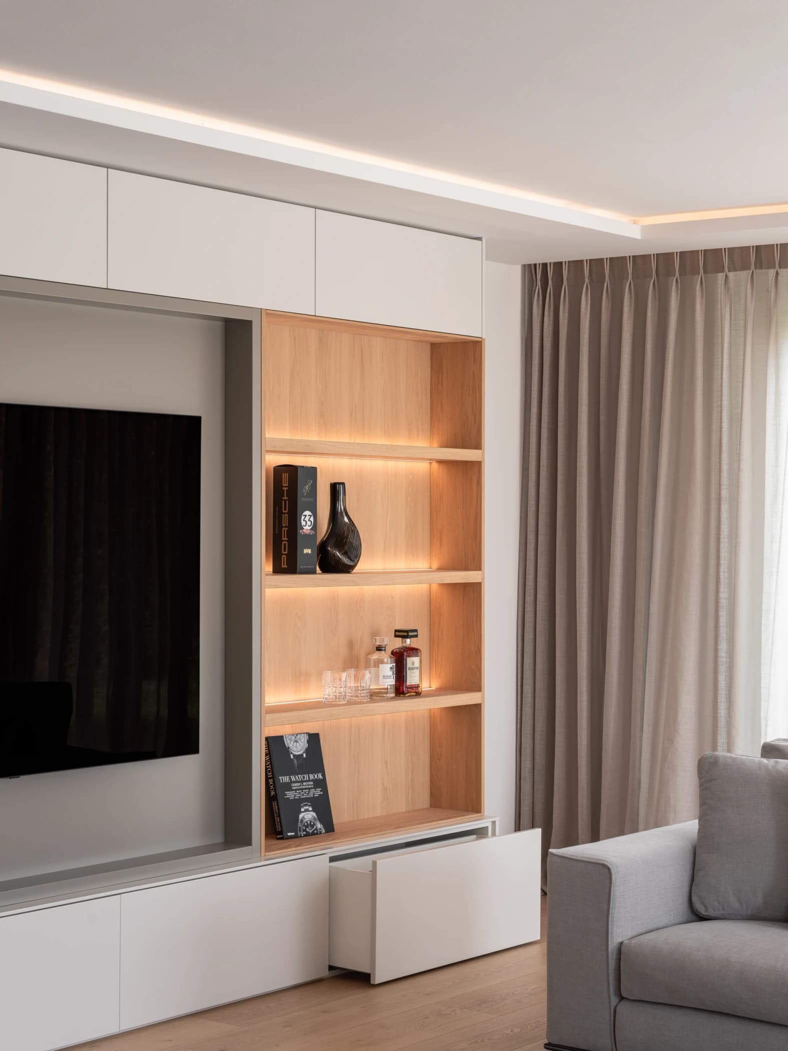 Modern wandmeubel met lades